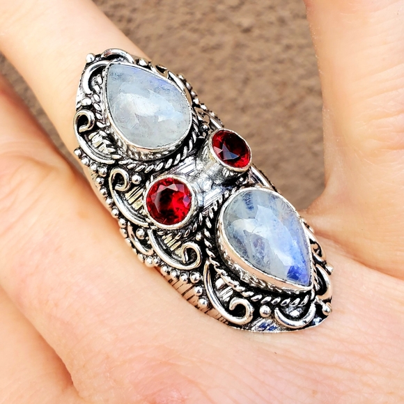 New Rainbow Moonstone & Garnet 925 Silver Statement Ring. - Picture 7 of 14